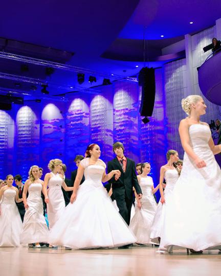 Saty Do Tanecnich 001