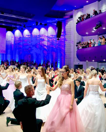 Saty Do Tanecnich 004